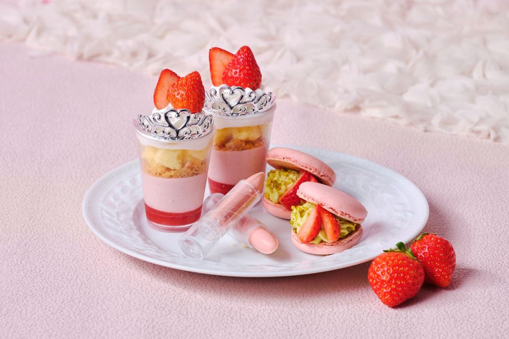 「ストロベリーギフトアフタヌーンティー」イメージ