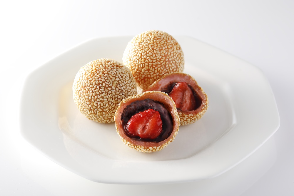 「あまおう胡麻団子」イメージ