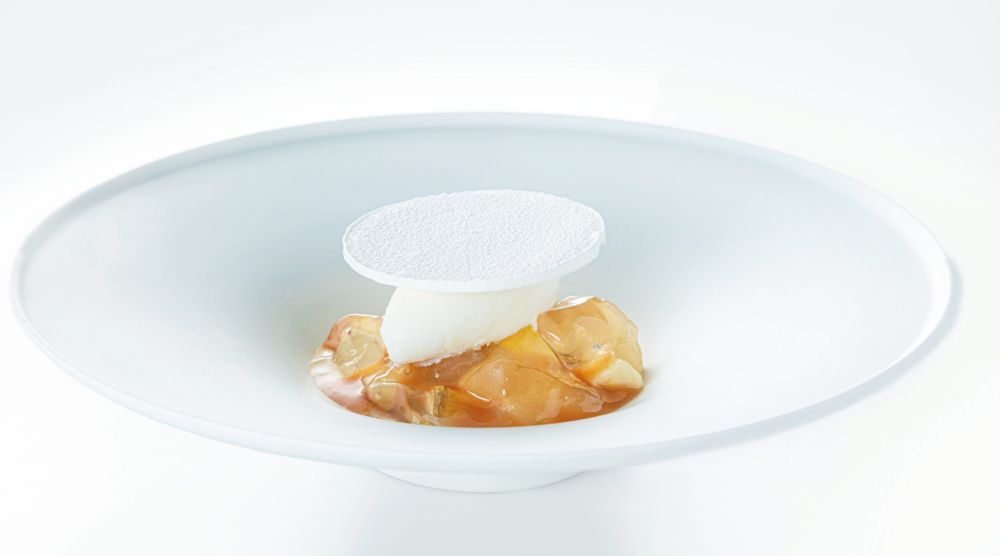 「昆布屋孫兵衛」と「ミネコ カトウ」が展開する「コラボレーションデセール」税込み8,250円