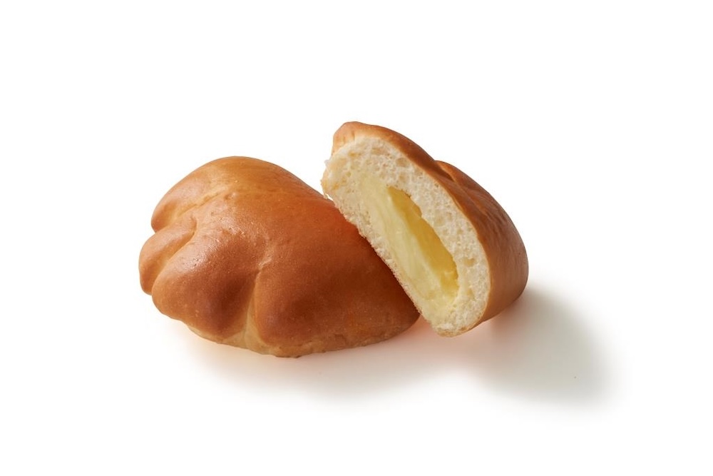 「カカオフルーツのクリームパン」税込み388円