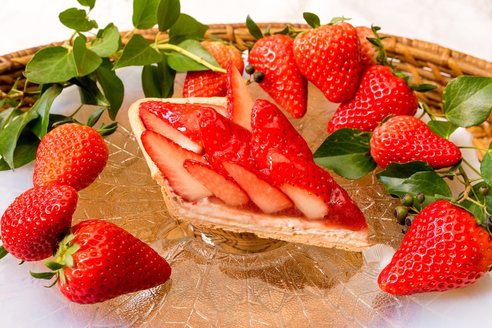 12月26日〜2026年2月15日に販売される「静岡県産“きらぴ香”のタルト」ピース・税込み1,890円