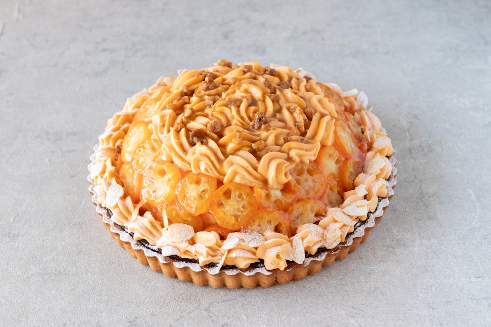 「金柑とパイナップルの塩キャラメルタルト」イメージ