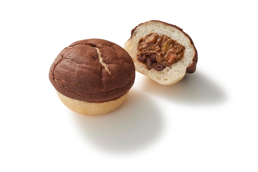 「ショコラティエのカレーパン」税込み464円