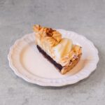 「ルレクチェとバナナの塩キャラメルタルト」イメージ