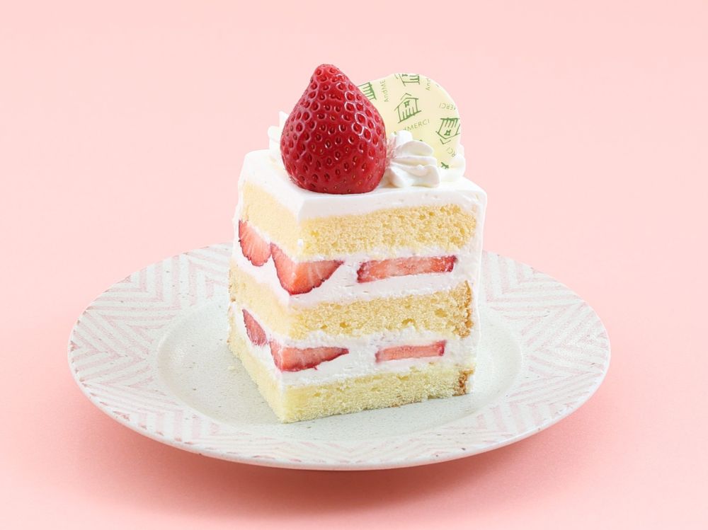 「アンドメルシィ」にて販売する「あまりんショートケーキ」税込み1,500円