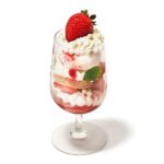 「GARDEN HOUSE」の「苺のショートケーキパフェ/とちあいか」税込み1,850円