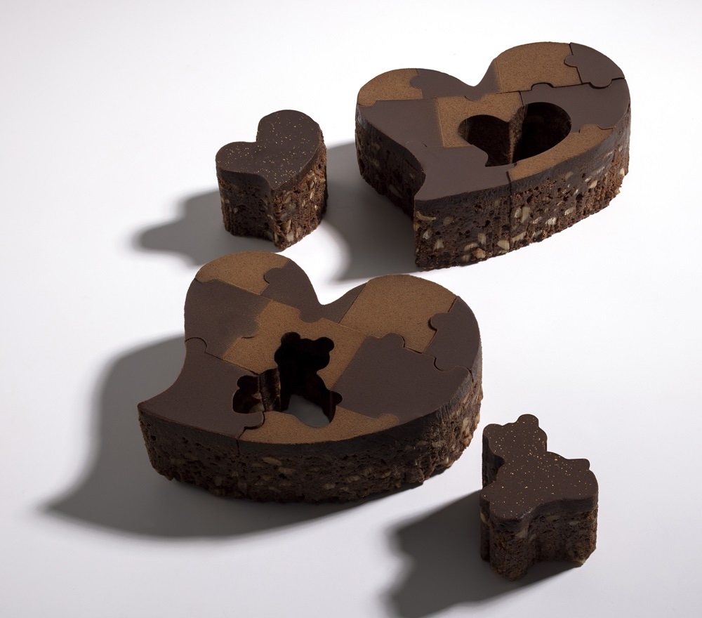 「クラブハリエ」の「ハートブラウニー 10ピース」1箱（10ピース入り）・税込み2,376円