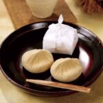 「松葉」の「栗きんとん」3個入り・税込み1,001円