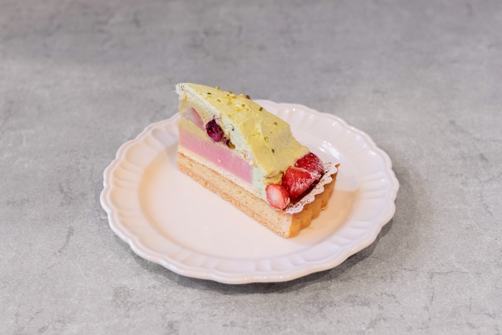 「いちごとピスタチオのムースタルト」イメージ