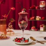 2026年1月9日～2月23日に展開する「ストロベリー・パルフェ・アフタヌーンティー」イメージ