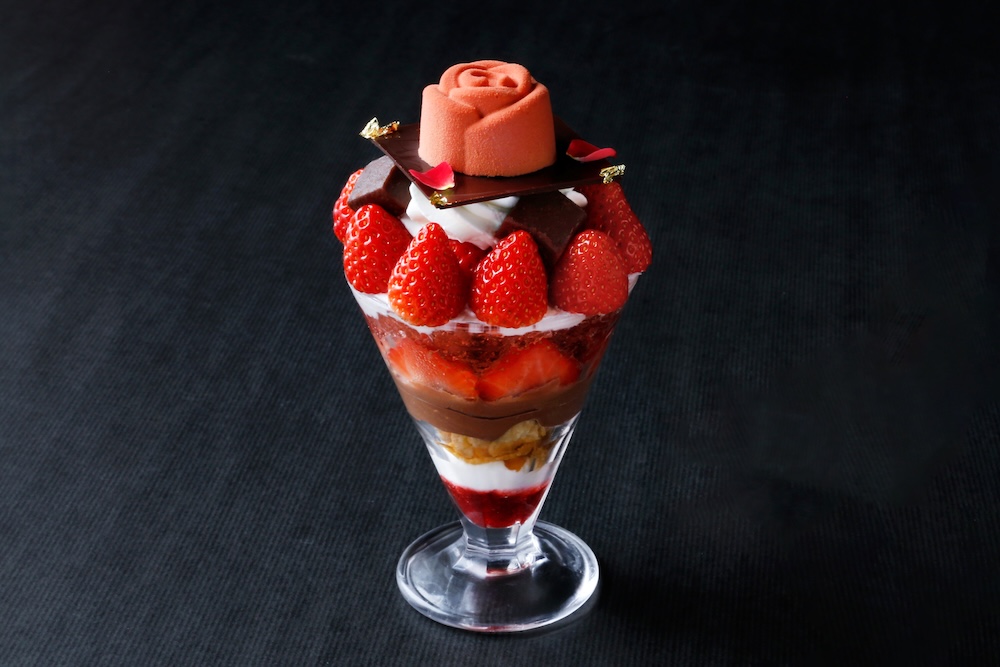 「ローズパフェ 〜苺とチョコレート〜」イメージ