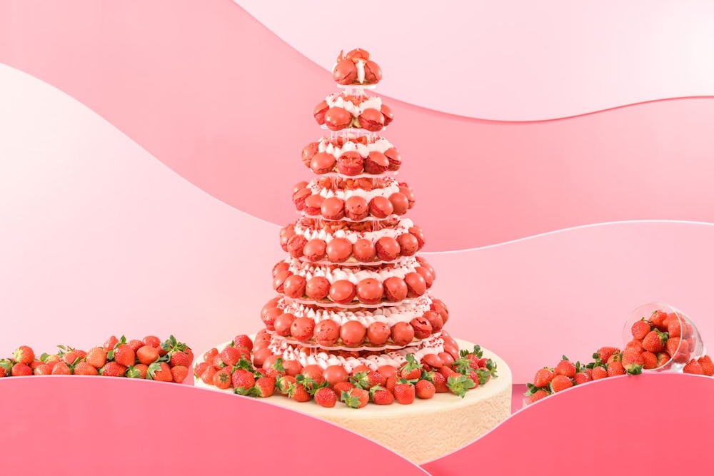 至福のいちごスイーツビュッフェ～アシェット・デセールの赤と白の魔法～」イメージ