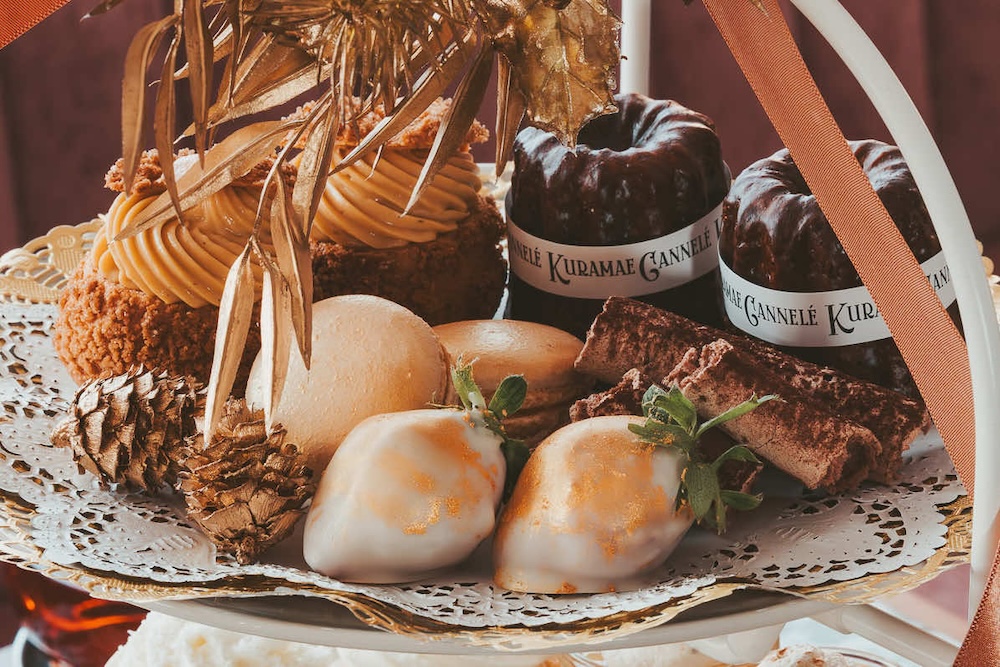 クリスマスアフタヌーンティ「Noble bright ー気品ある輝きで彩る優雅なホリデーシーズン ー」イメージ