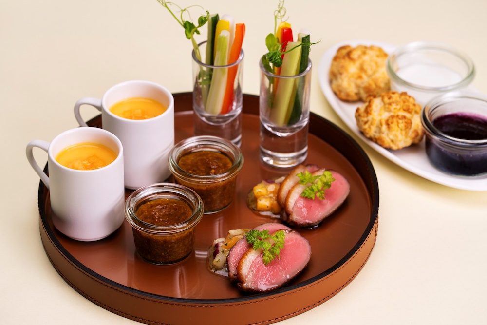 「旬香る、メロンアフタヌーンティー」イメージ