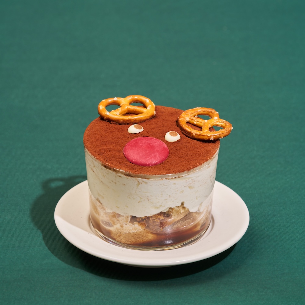 「組み立てるトナカイティラミス」税込み680円