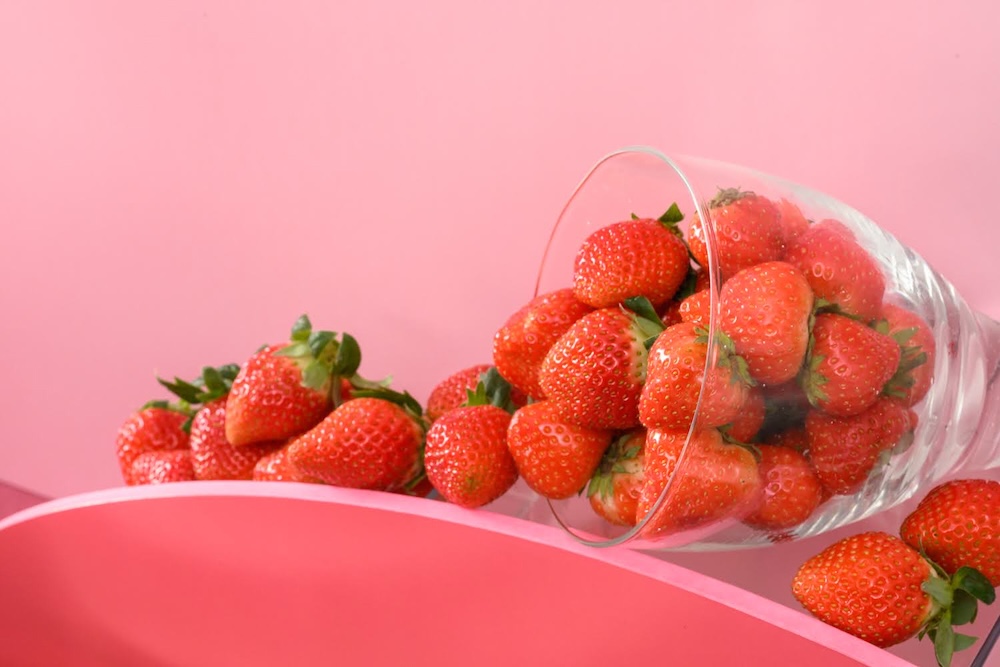 至福のいちごスイーツビュッフェ～アシェット・デセールの赤と白の魔法～」イメージ