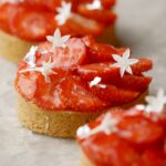 「ストロベリータルト」テイクアウト・1,000円、イートイン・2,000円