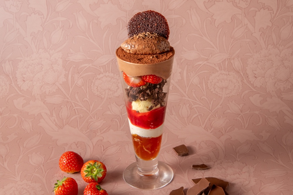 「パルフェショコラ　苺とカカオティーのジュレ」イメージ