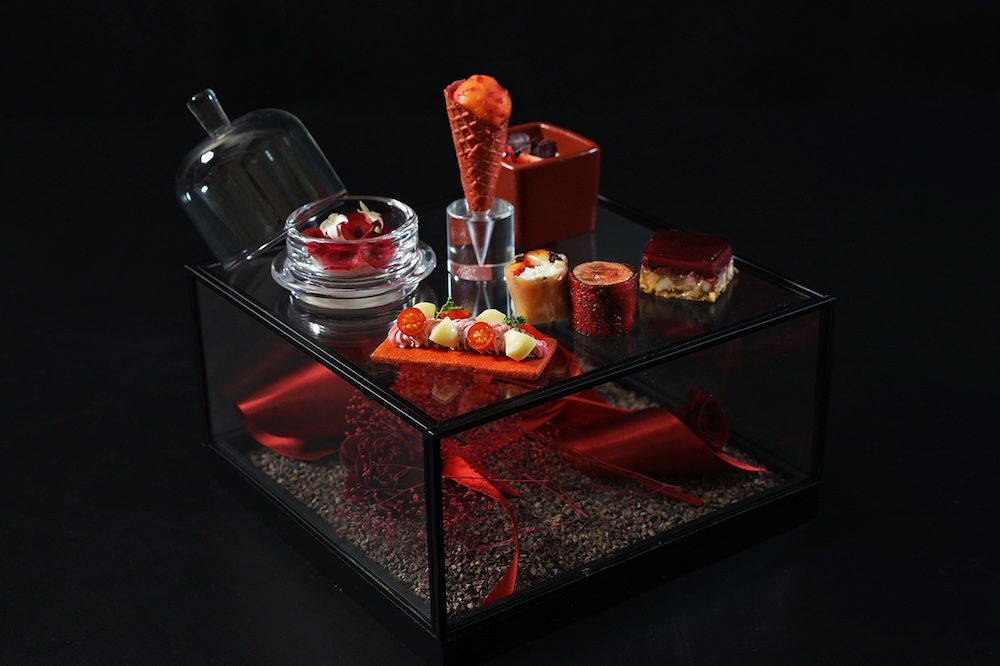 「埼玉県産いちご『あまりん』アフタヌーンティー2026 1st ルージュ・ド・あまりん」イメージ