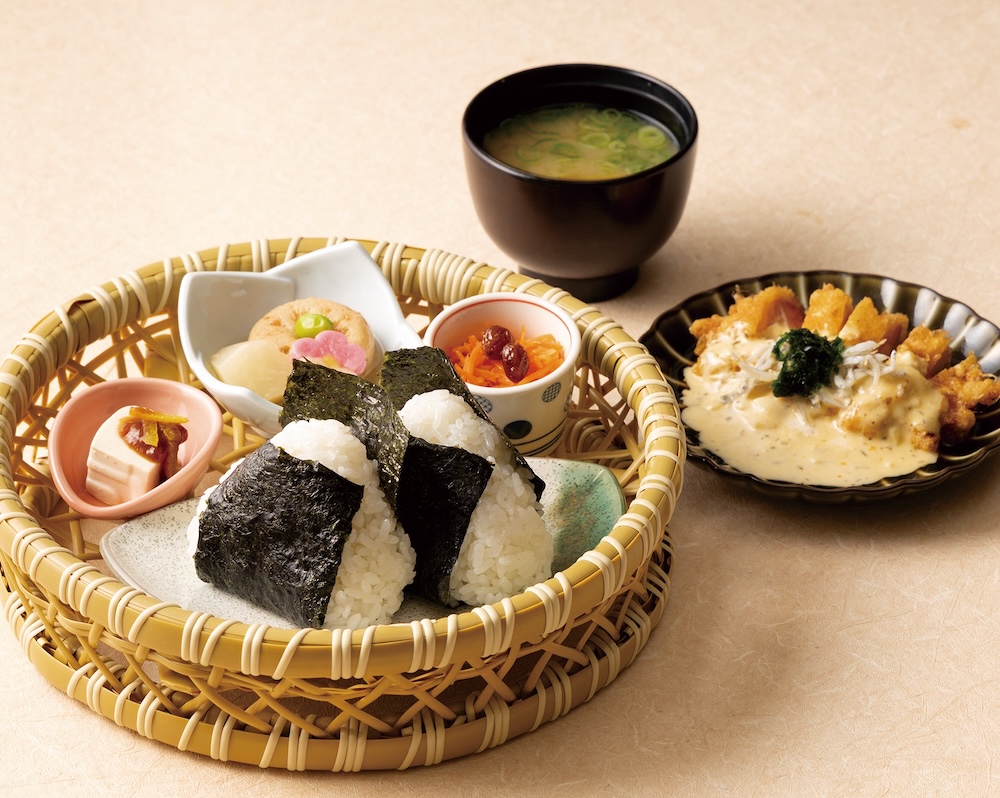 「旨塩おにぎりと 季節のおばんざい御膳」税込み1,250円