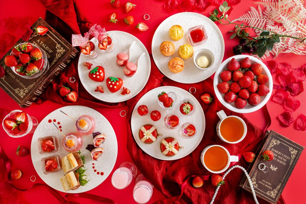 「あまりん&べにたま ストロベリーアフタヌーンティー」イメージ