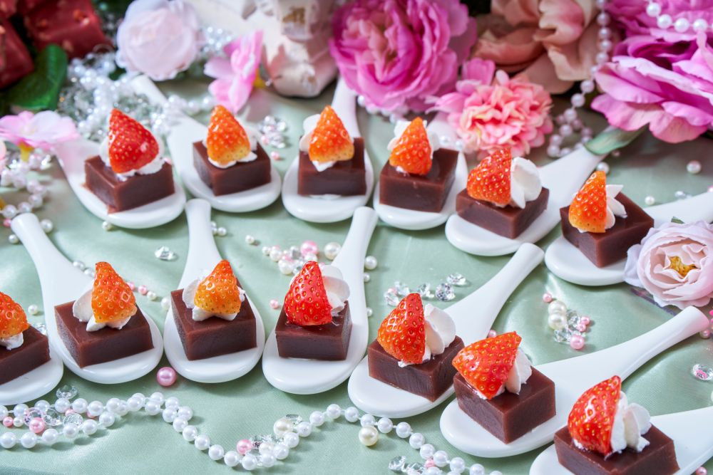 「ストロベリービュッフェ～永遠の春が訪れるプリンセスガーデン～」イメージ