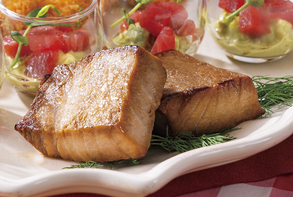 「心躍るイタリアの美食×ストロベリースイーツ」イメージ