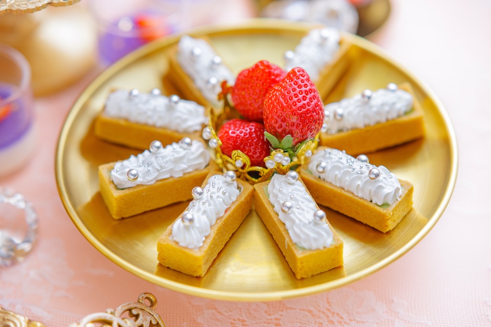 「スーパースイーツビュッフェ2026 ～ホテルでいちご狩り～」イメージ