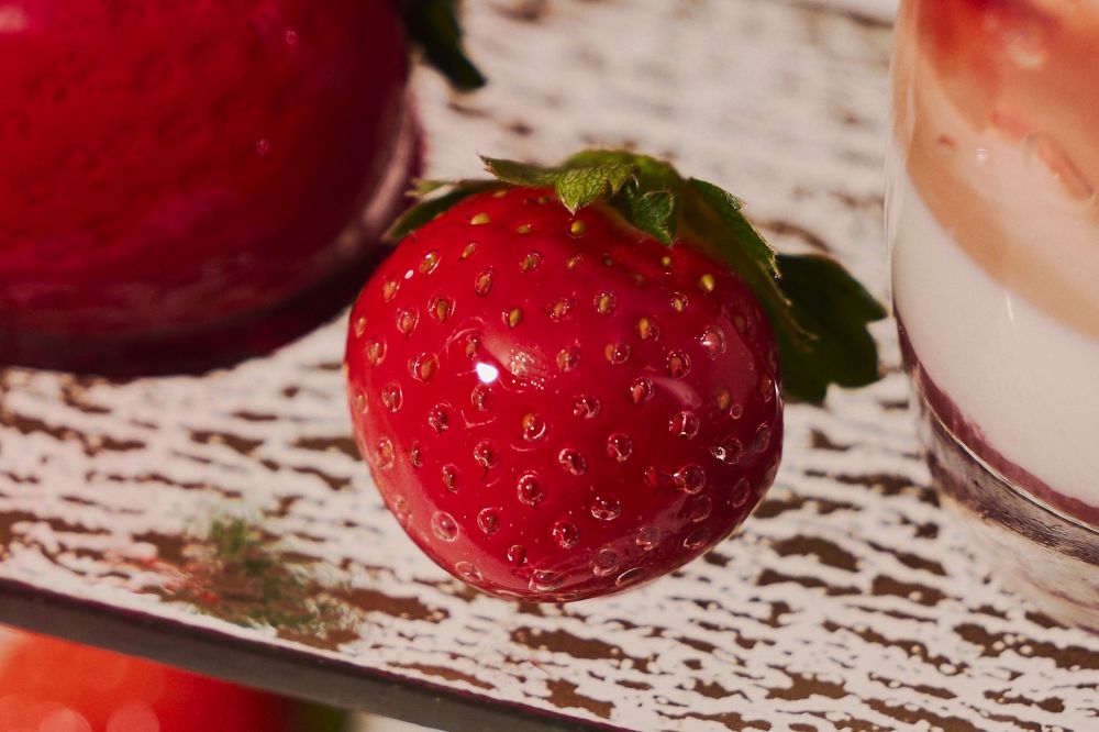 「ストロベリー・パルフェ・アフタヌーンティー」イメージ