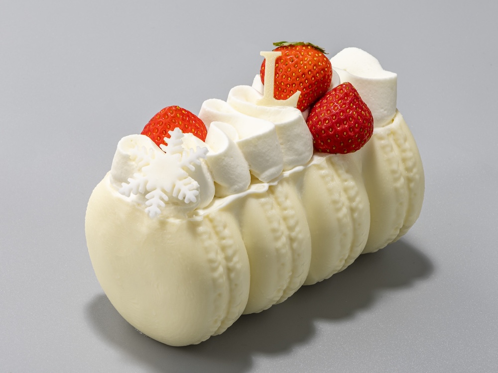 「ラデュレ」の日本限定「ビュッシュ・ネージュ・ブランシュ」税込み7,560円