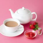 12月26日～2026年3月4日に販売される「ストロベリーチャイ」税込み1,000円