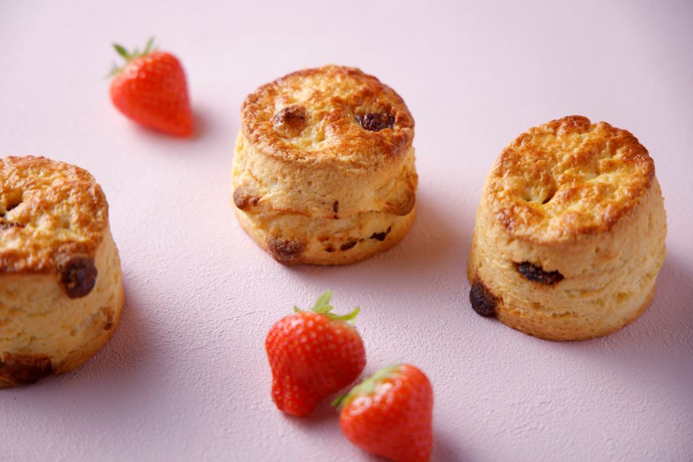 「ストロベリー スコーン」500円