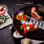 「アフタヌーンティーセット いちご&ショコラ」税込み6,900円(サービス料含む)