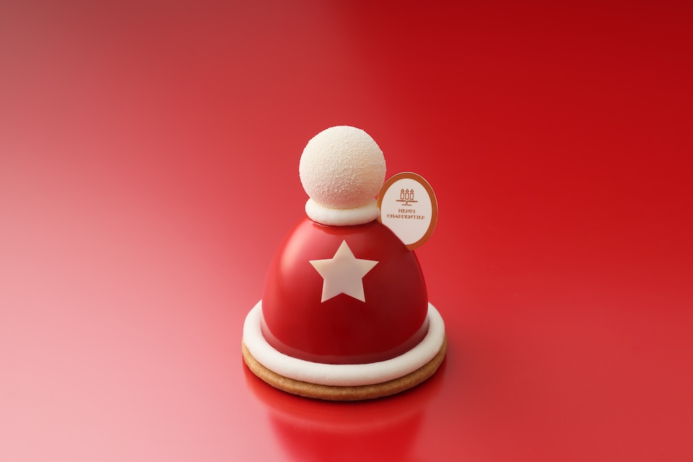 12月15日より販売される「アンリ・シャルパンティエ」の「サンタの帽子」税込み972円