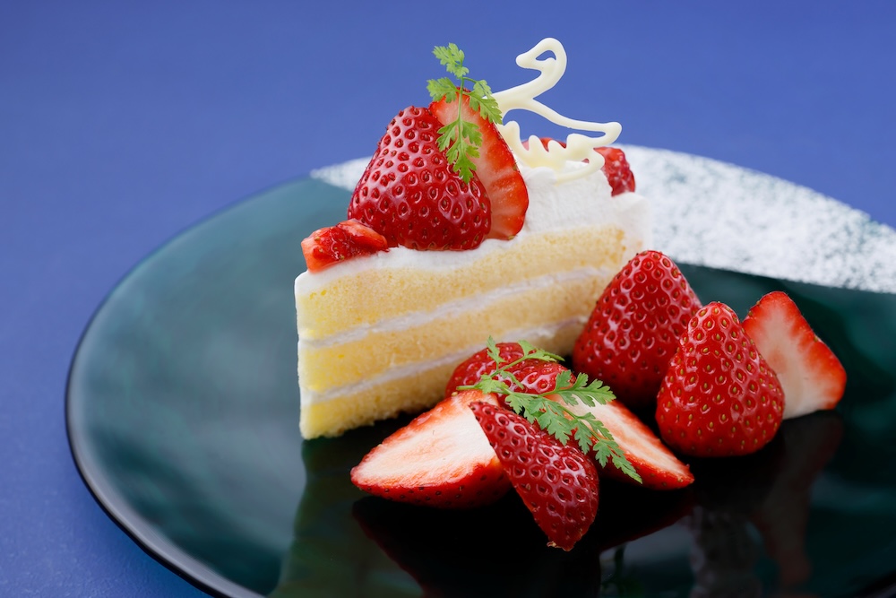 ショートケーキ「古都華の上のスワン」税込み2,000円（サービス料含む）