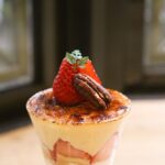 「苺のブリュレパフェ」税込み1,628円