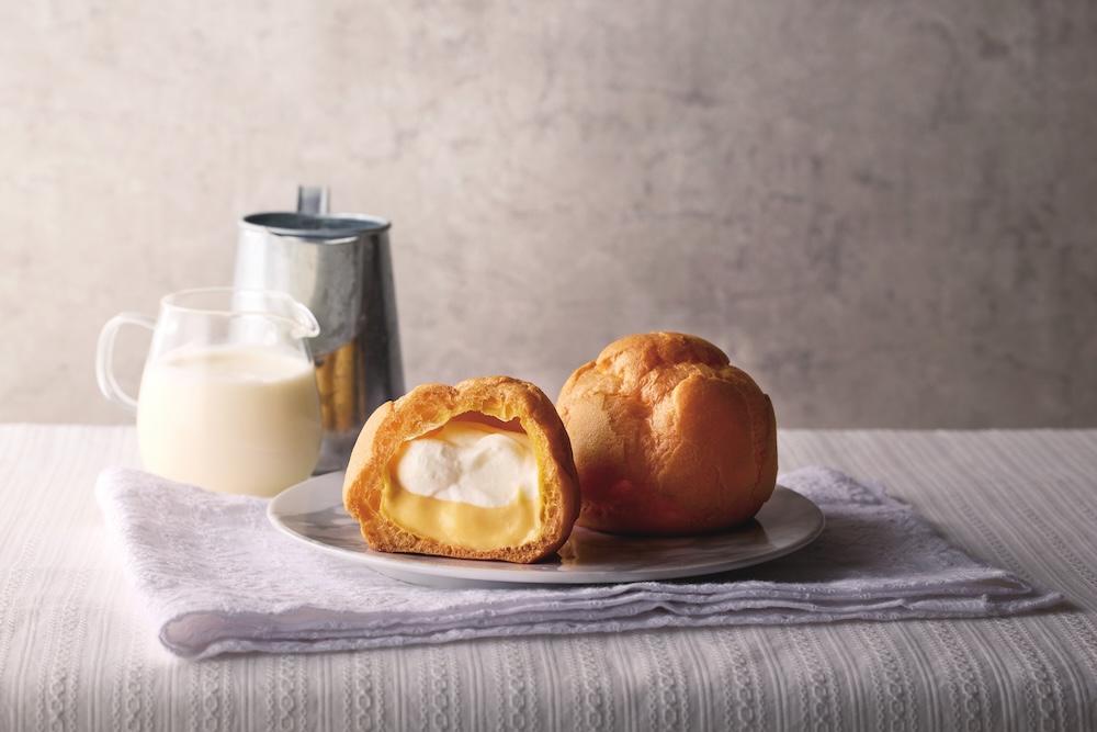 「ダブルシュークリーム 北海道純生クリーム」イメージ