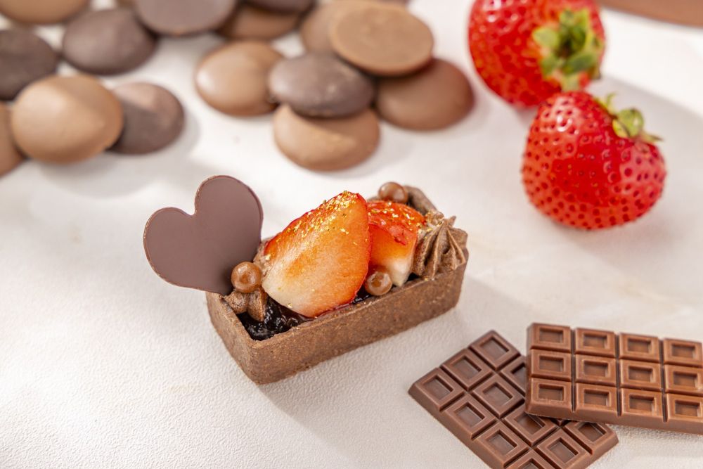 「ストロベリー×チョコレートアフタヌーンティー（Strawberry × Chocolate Afternoon Tea）」イメージ