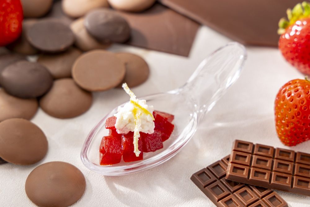 「ストロベリー×チョコレートアフタヌーンティー（Strawberry × Chocolate Afternoon Tea）」イメージ