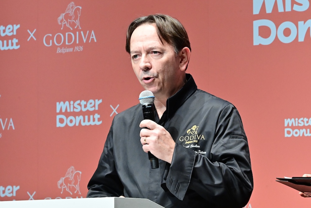 ヤニク・シュヴォローさん