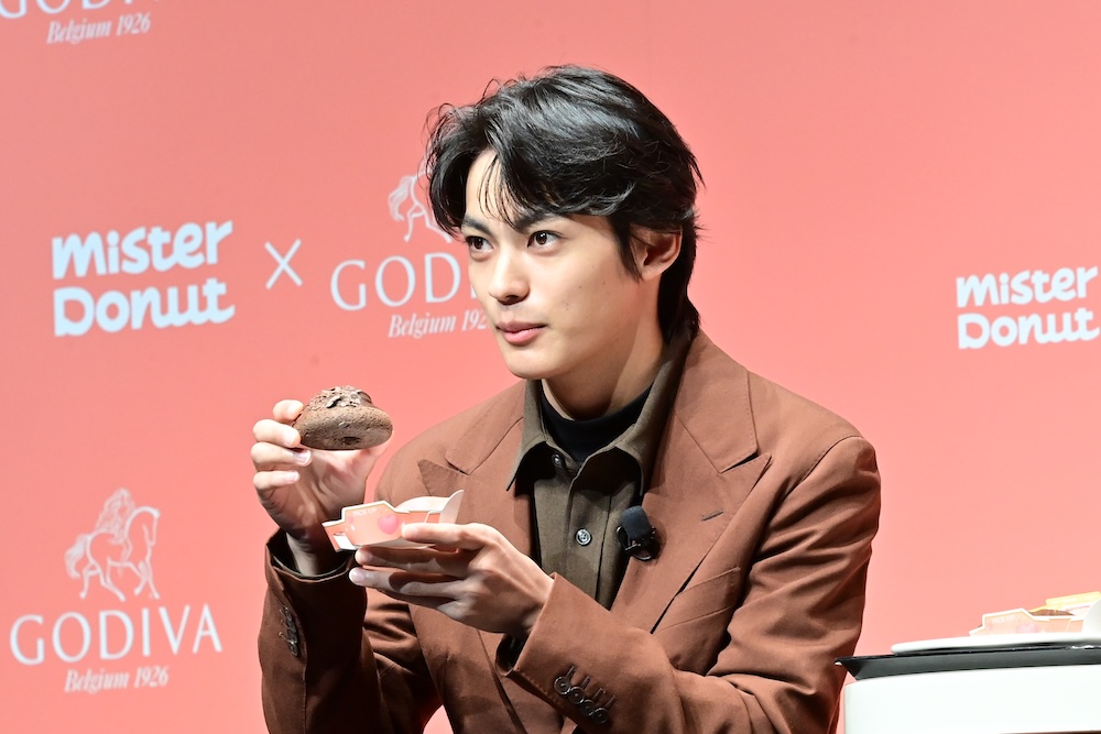 「Mister Donut×GODIVA」新商品発表会の様子