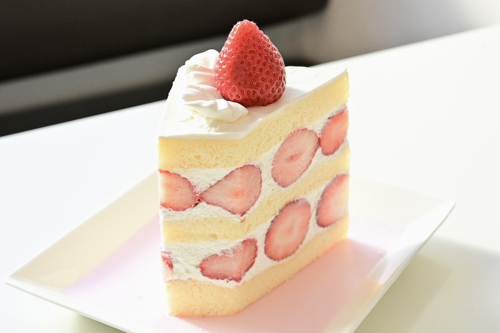 「苺のダブルショートケーキ」イメージ