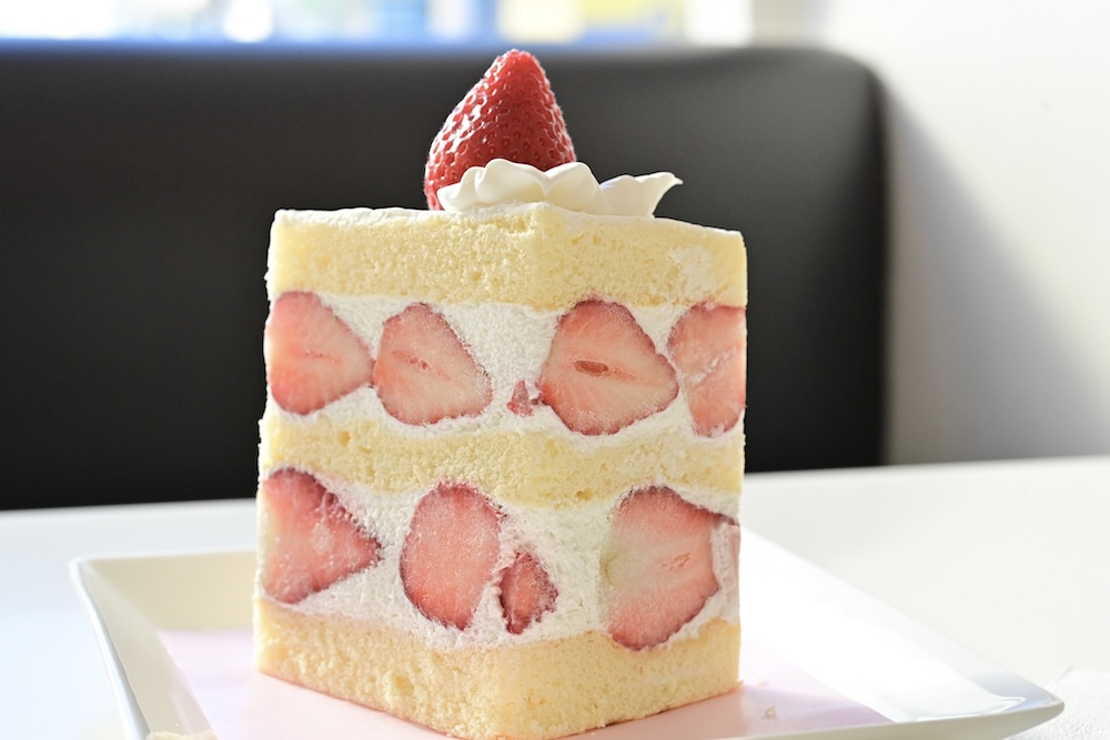 「苺のダブルショートケーキ」イメージ