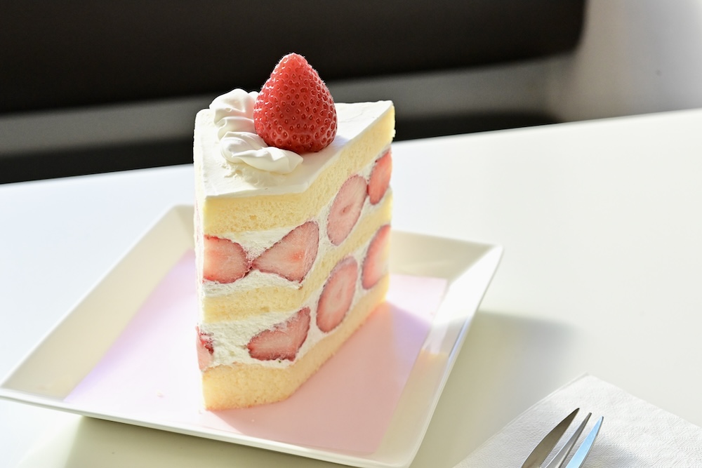 「苺のダブルショートケーキ」イメージ