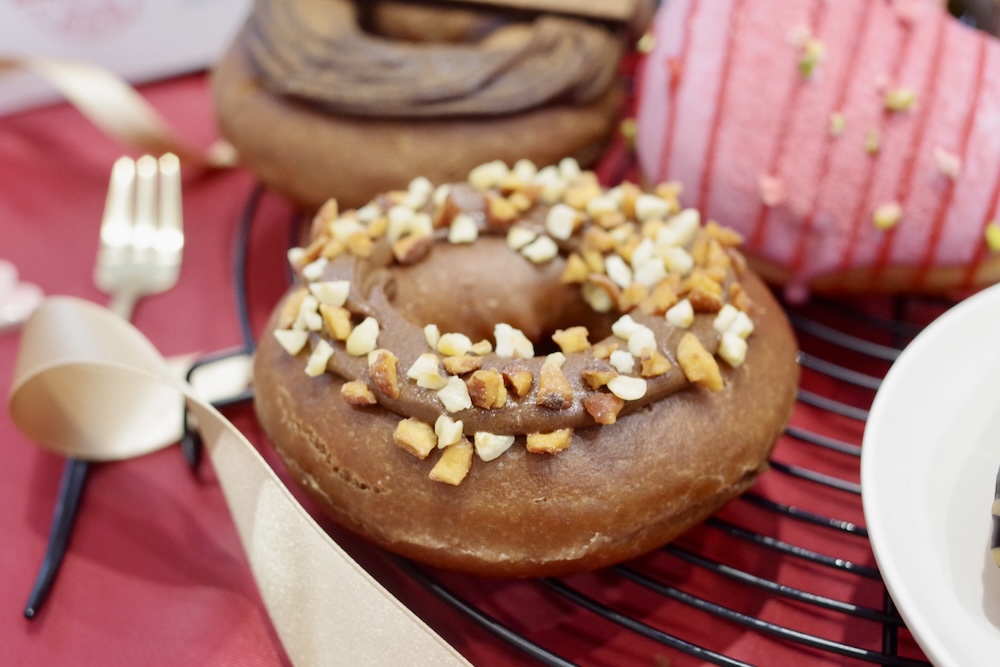 「ジャンドゥーヤ クリーム」テイクアウト・税込み334円、イートイン・税込み341円