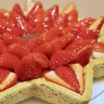 2月15日まで販売される「静岡県産 “きらぴ香”のタルト」ホール・税込み15,120円、ピース・税込み1,890円