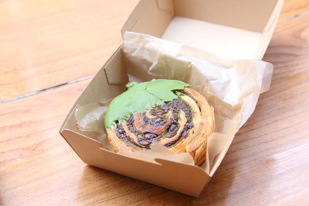 「八女抹茶クリームシュプリームクロワッサン」税込み528円