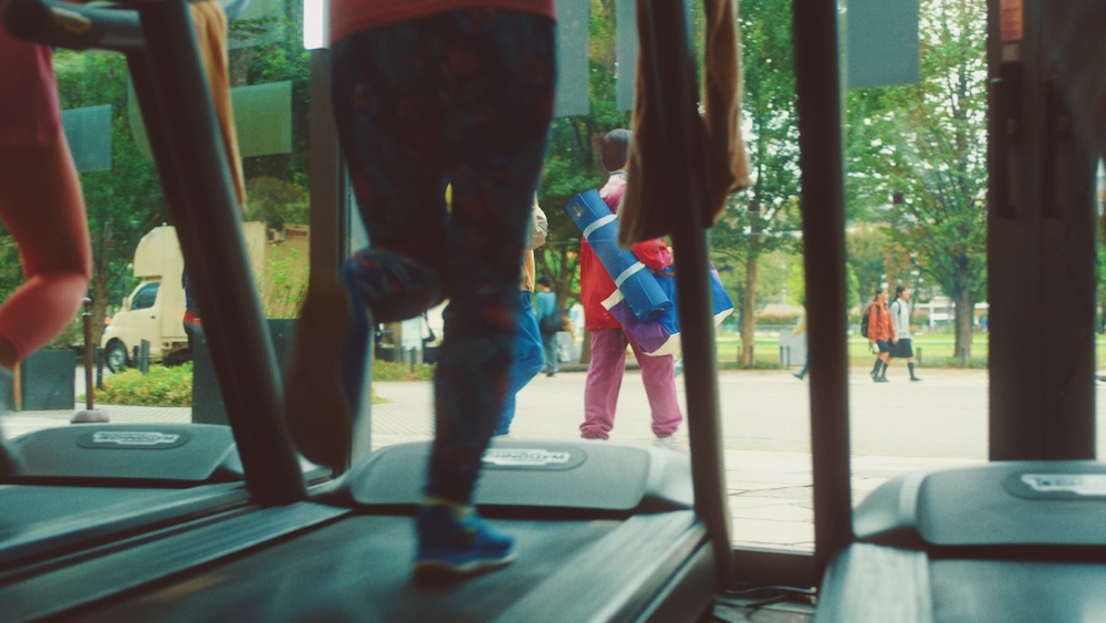 マクドナルドの新テレビCM「私のせいじゃない！」篇の場面ビジュアル