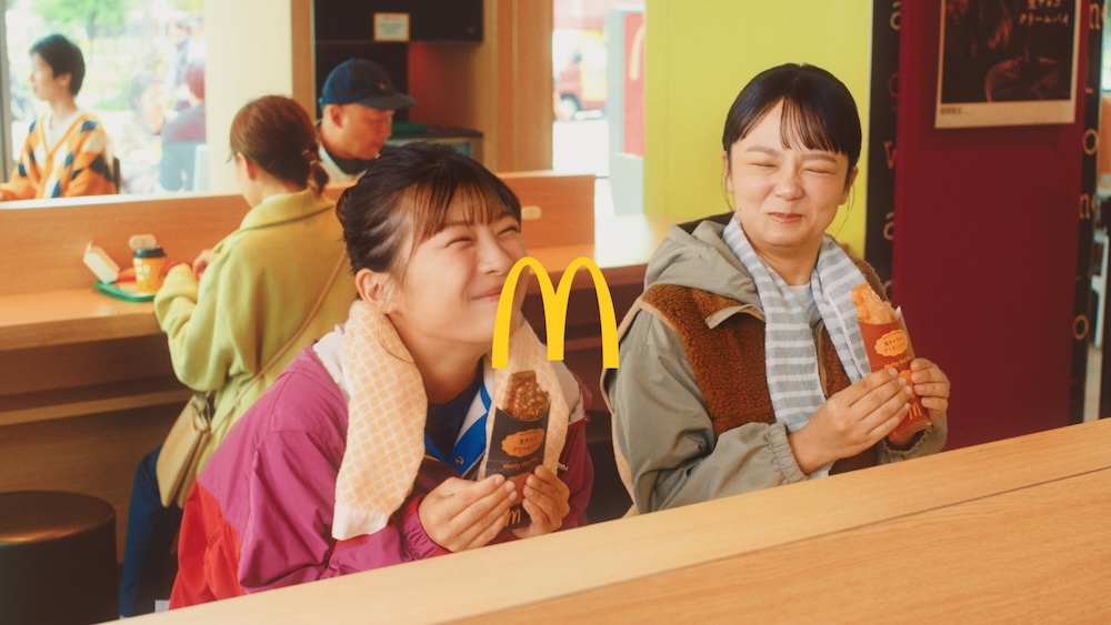 マクドナルドの新テレビCM「私のせいじゃない！」篇の場面ビジュアル