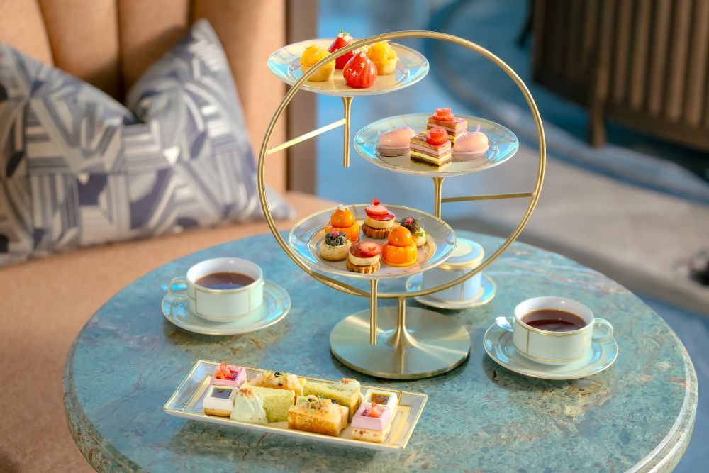 「エレガンス・イン・ストロベリーブルーム(Elegance in Strawberry Bloom)」イメージ